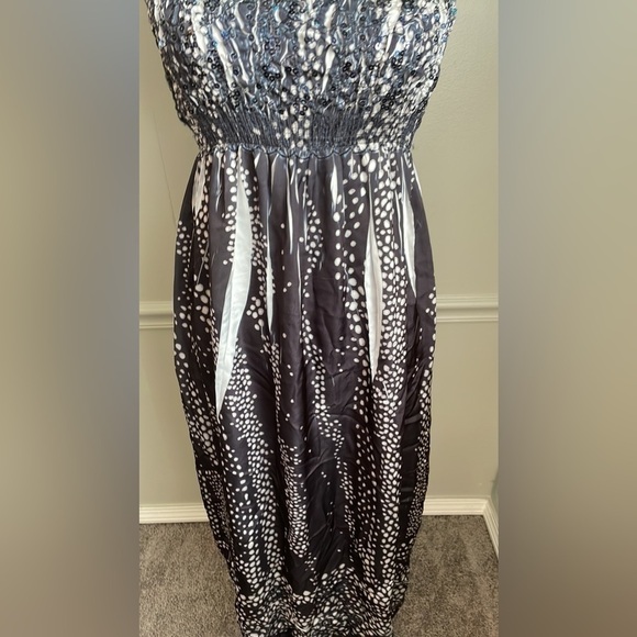 LAPIS Anthropologie Gray White Black Strapless Maxi Dress Size One Size - Picture 4 of 13